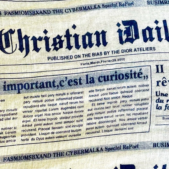 Christian Newspaper Scarf - Picture 6 of 6